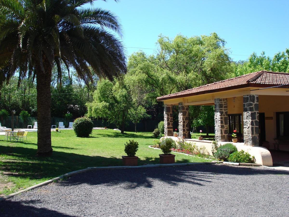Las Acacias - Posada De Campo Villa General Belgrano Exteriör bild